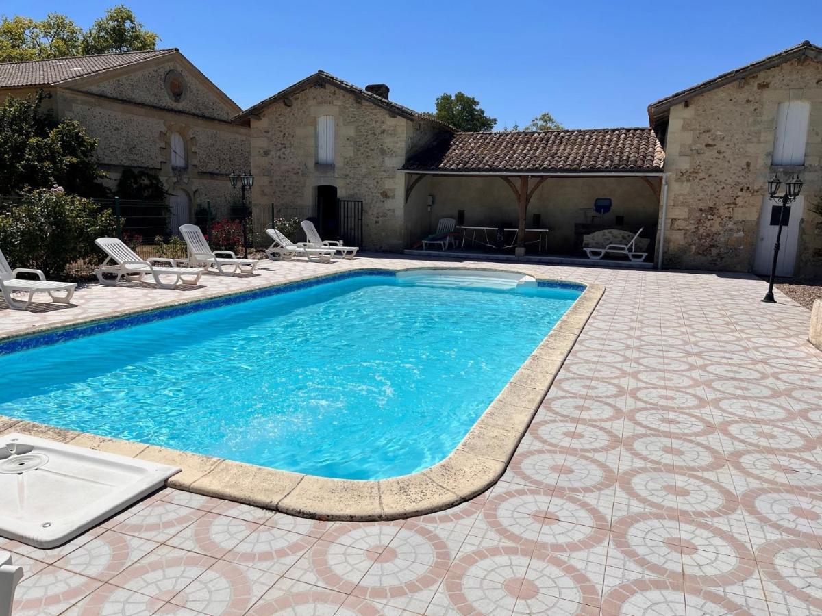 Ancien Chai Renove Dans Un Parc Clos De 3 Hectares Lamothe-Montravel Exterior foto